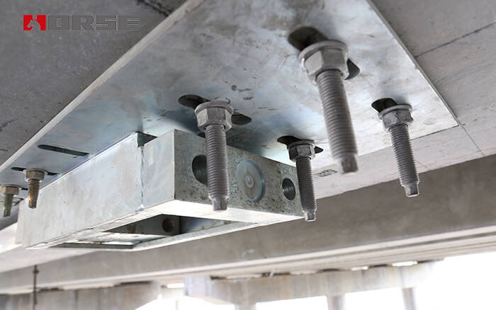 Tăng cường tấm carbon bị căng thẳng trước