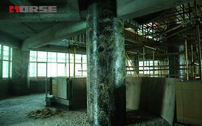 Cột Tăng cường Bằng CFRP FABRIC