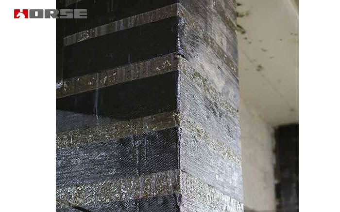 tăng cường cột với bọc carbon