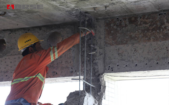 Hóa chất neo thép