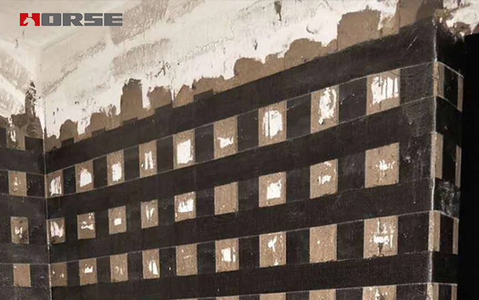 Gia cố tường chịu lực bằng vải sợi carbon