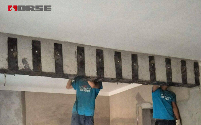 Gia cố bằng cách dán tấm thép