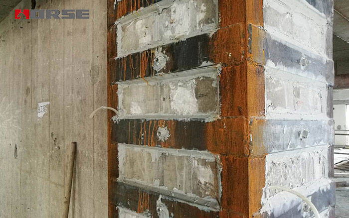 Vỏ thép của cột 