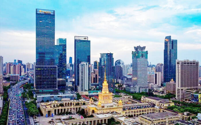 Trung tâm triển lãm Thượng Hải được gia cố bằng sợi carbon