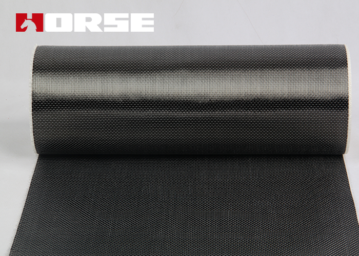 ud bọc sợi carbon