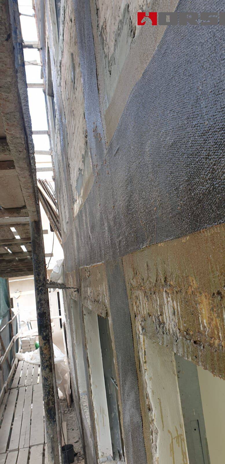 Cải tạo kết cấu tường bằng CFRP và neo sợi carbon