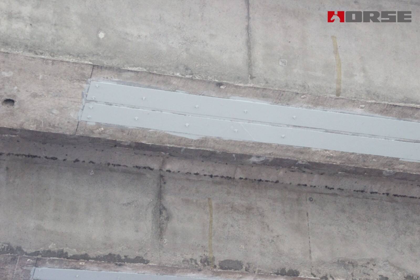 Giải pháp sửa chữa vết nứt cầu - Tấm thép liên kết Epoxy