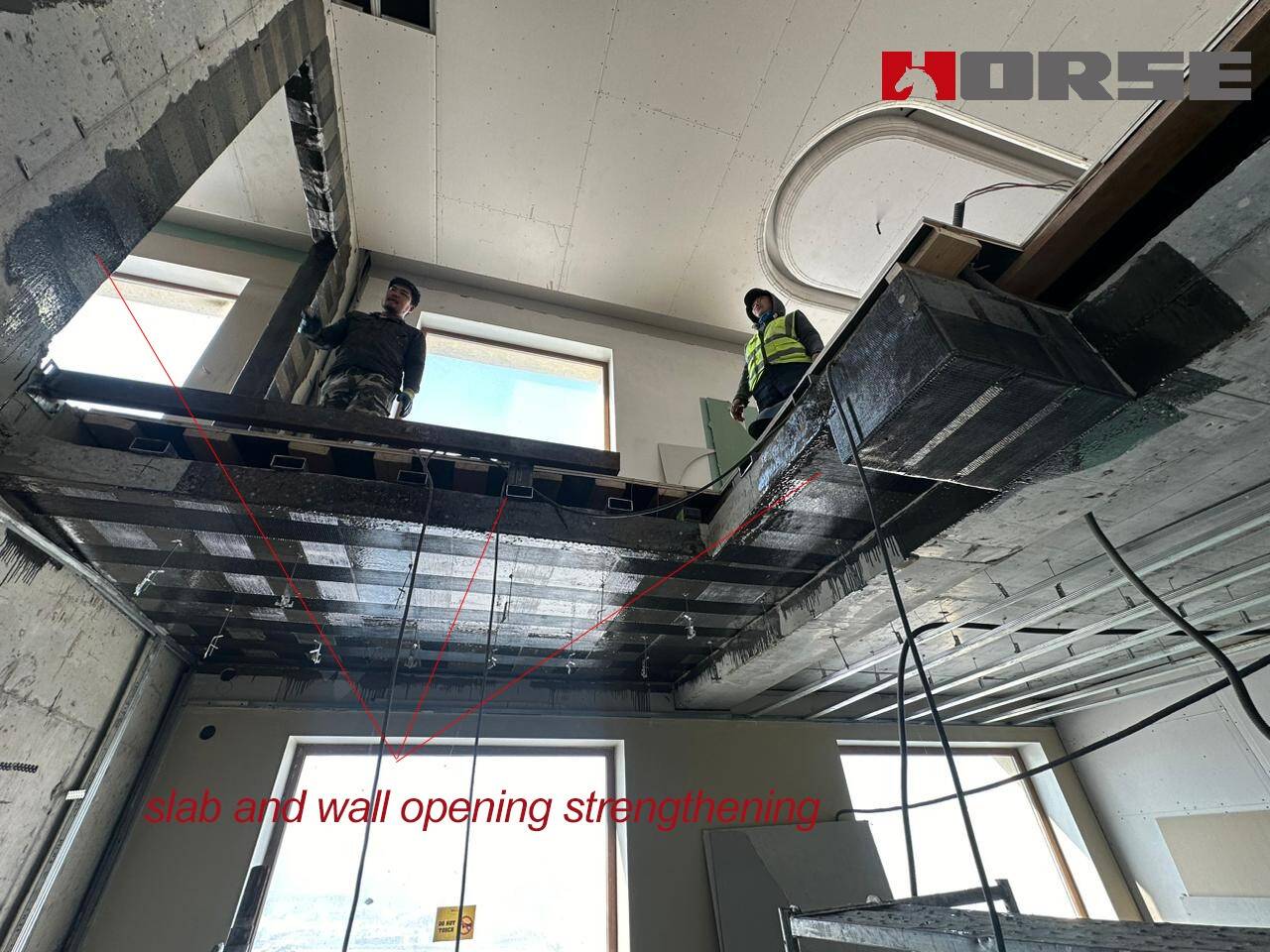 Trường hợp cải tạo nhà máy cũ thành tòa nhà văn phòng bằng sợi carbon