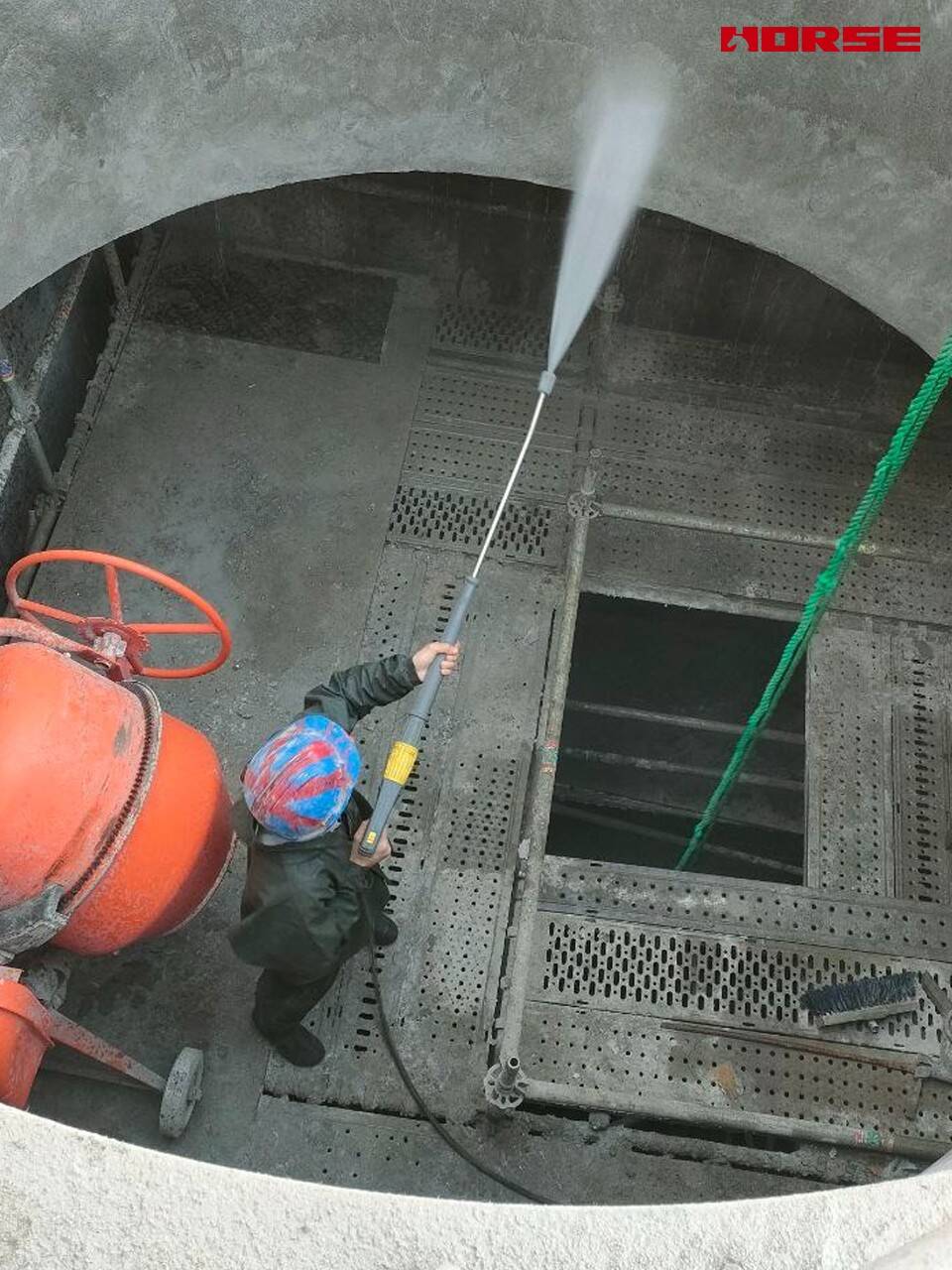 Cải tạo kết cấu hạ tầng biển | Gia cố trạm bơm nước biển cho tổ hợp dầu khí ngoài khơi
