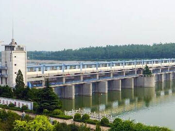 Dầm chữ T gia cố bằng sợi carbon của cầu đường cao tốc Hán Trang Trại