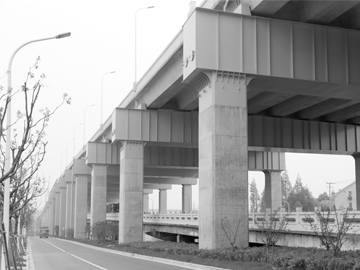 Dầm che gia cố bằng dải carbon ứng suất trước