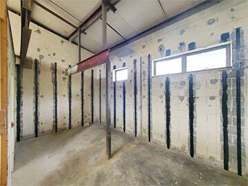 Gia cố tường tầng hầm bằng sợi carbon